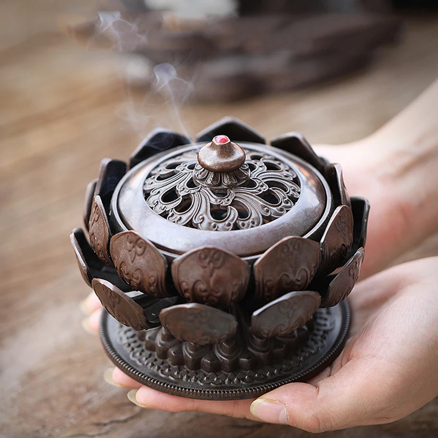 Lotus Incense Burner Ornament Retro Oriental Traditional Buddhist Incense Burner Chinese Round Zen Garden Incensario Home Decor