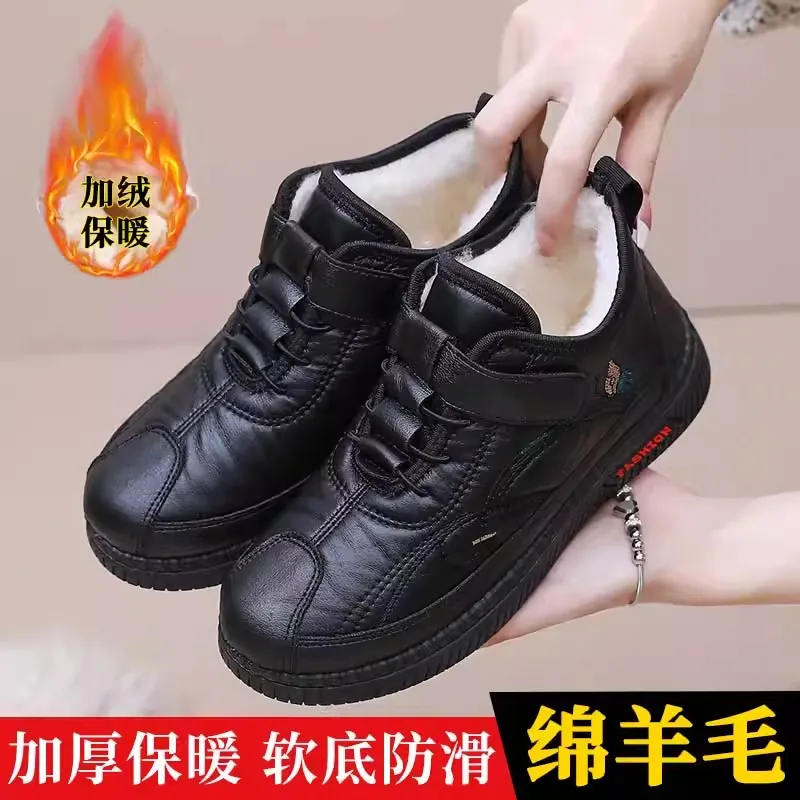 

2025Winter New Cotton Shoes for WomenFleece-Lined Thickened, Warm, Leather Surface, Waterproof, Soft Sole, Mom ShoesCotton Boots