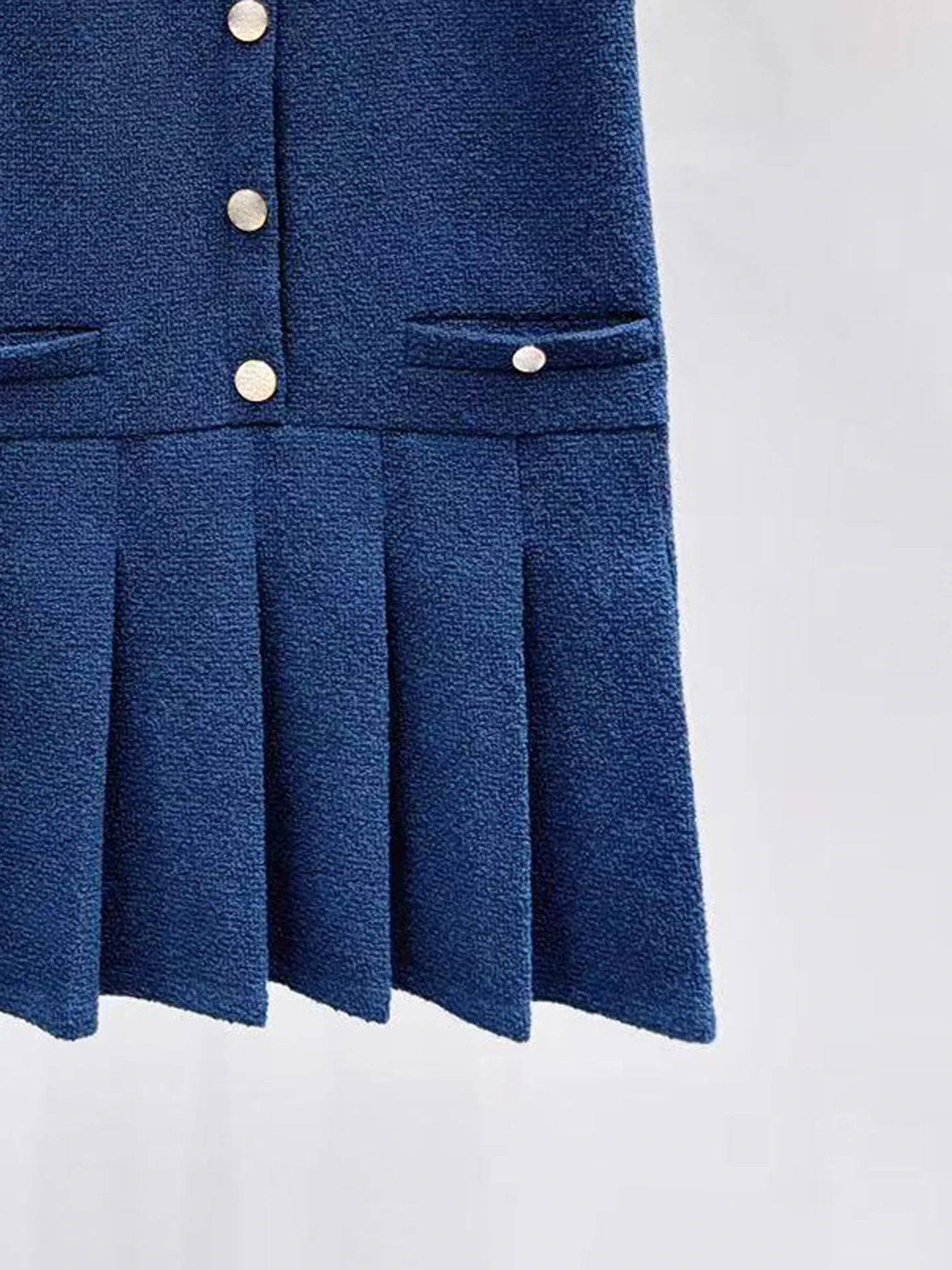 M 홈 난 유 하이엔드 여성 가을 컬리지 스타일 트위드 플리츠 베스트 드 미디 스커트 싱글 버튼 클로저 H라인 드