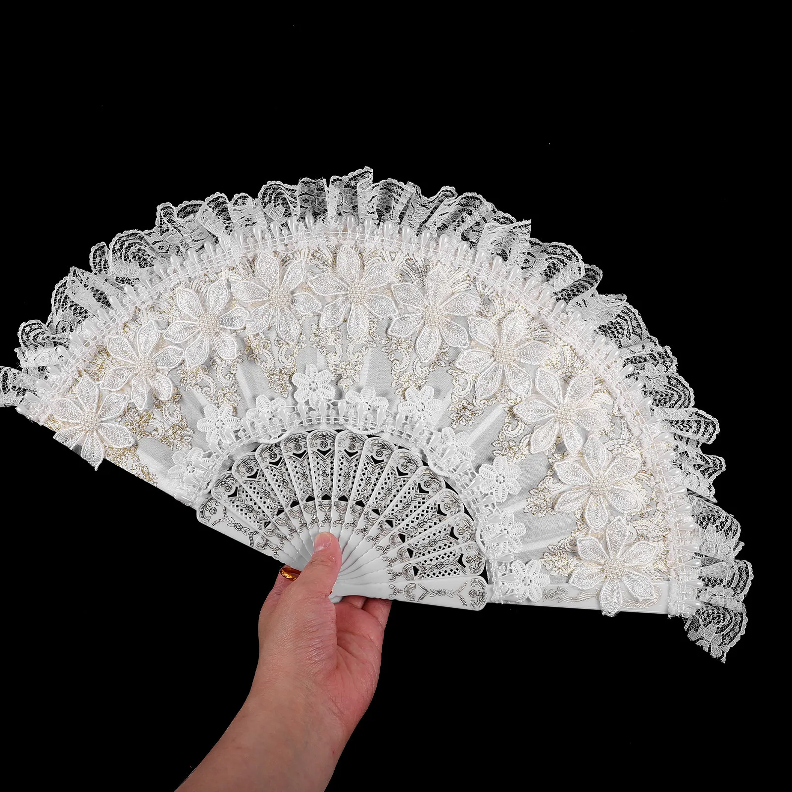 White Lace Folding Fan Handheld Vintage Style Satin PU Lace Fan for Wedding Parties Tea Ceremonies Cosplay Dancing Photo Props
