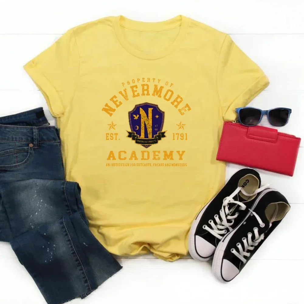 تي شيرت نسائي من Nevermore Academy قميص الأربعاء Addams قميص Nevermore Est 1791 Addams Family Inspired Tees