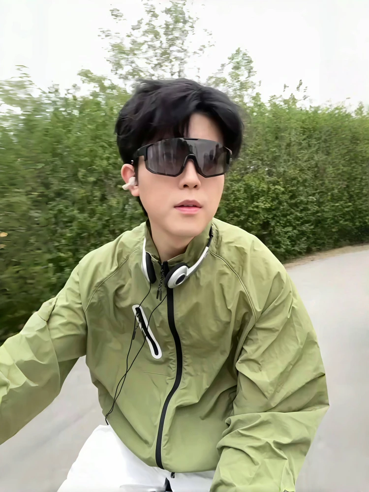 

Мужская летняя тонкая быстросохнущая куртка для велоспорта с защитой от солнца, из ледяного шелка, в американском стиле