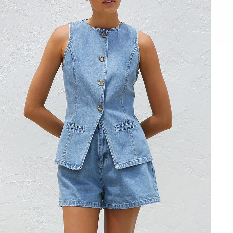 

2025 Summer New Women's Denim Top Fashion Sleeveless Waist Collection, High Waist, Loose Denim Shorts Set, European and American