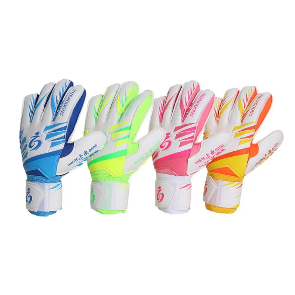 1 Pair of Wear-resistant Football Gloves Excellent Thick Latex Goalkeeper Training Gloves Anti-slip Non-Slip Goalkeeper Gloves