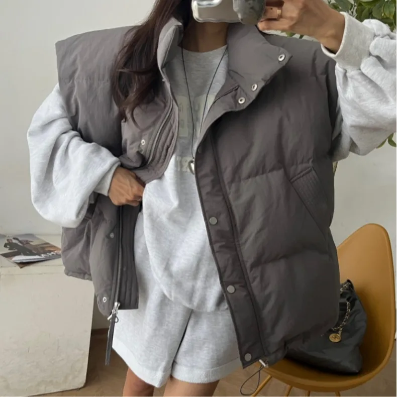 

Winter New Sle Loose Warm Cotton Vest Women's Chic Faion Design Single Button Trendy Korean Sle Inner Wear Regular Fit