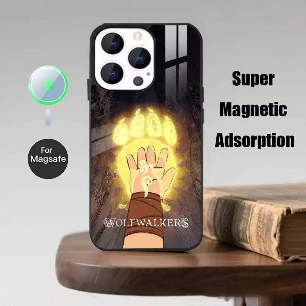 حافظة هاتف Wolfwalkers لهاتف iPhone 17,16,15,14,13,12,Plus,Pro,Max للشحن اللاسلكي المغناطيسي Magsafe