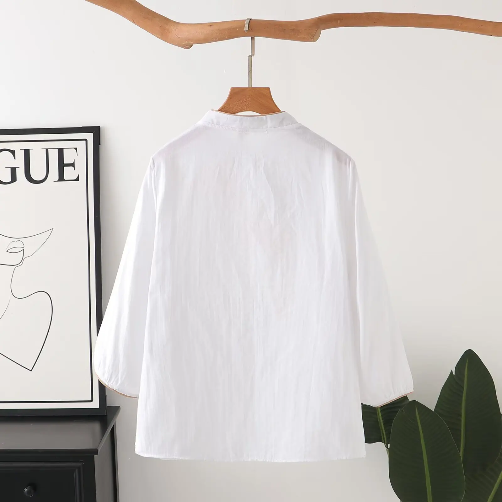Chemisiers pour femmes, grande taille, à la mode, nouveau style chinois, brodé, boutonné, manches longues, chemise élégante