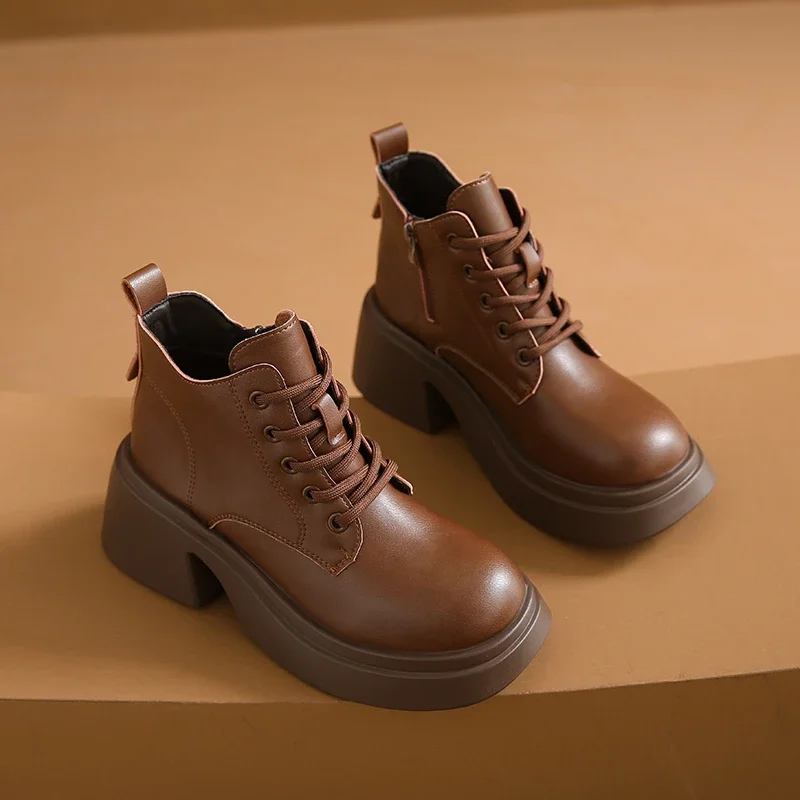 Botas de plataforma para Mujer, botines Retro hechos a mano, con cordones y cuñas, otoño e invierno, novedad