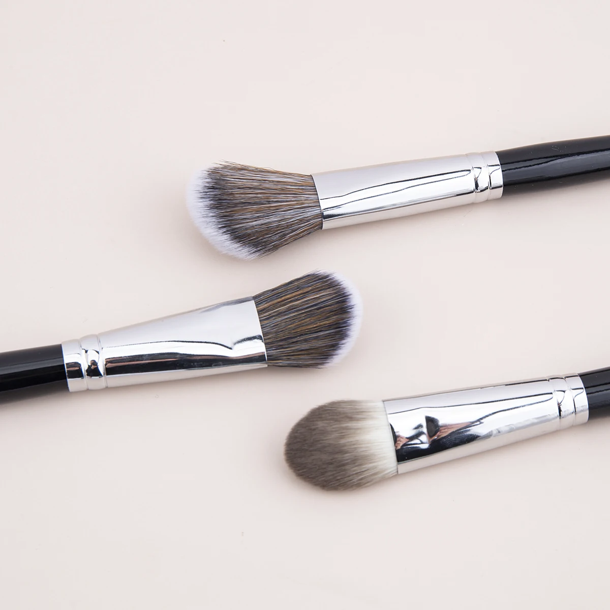 Pennello per fard in crema Pennello per fard in polvere punteggiata Mimica Applicazione sulla punta delle dita Strumenti per trucco professionale Pennelli Capelli sintetici