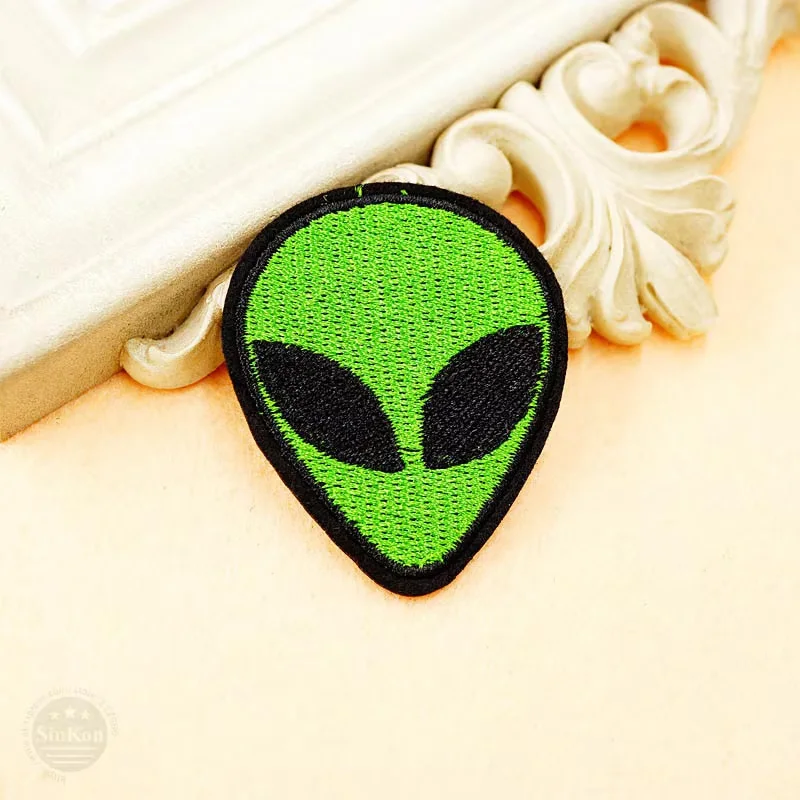 I WANT TO LEAVE ALIEN UFO Badges Iron On Patches Embroidery Cloth Patch Applique Clothes Clothing Sewing Supplies Decorative