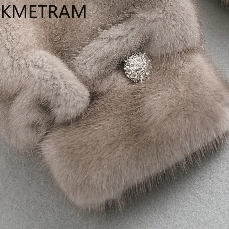 سترة نسائية كاملة من فرو المنك لعام 100% معطف فرو حقيقي رمادي فاخر مع غطاء محرك السيارة ملابس شتوية للنساء سترات فروي 2025 šğaba vrouwska