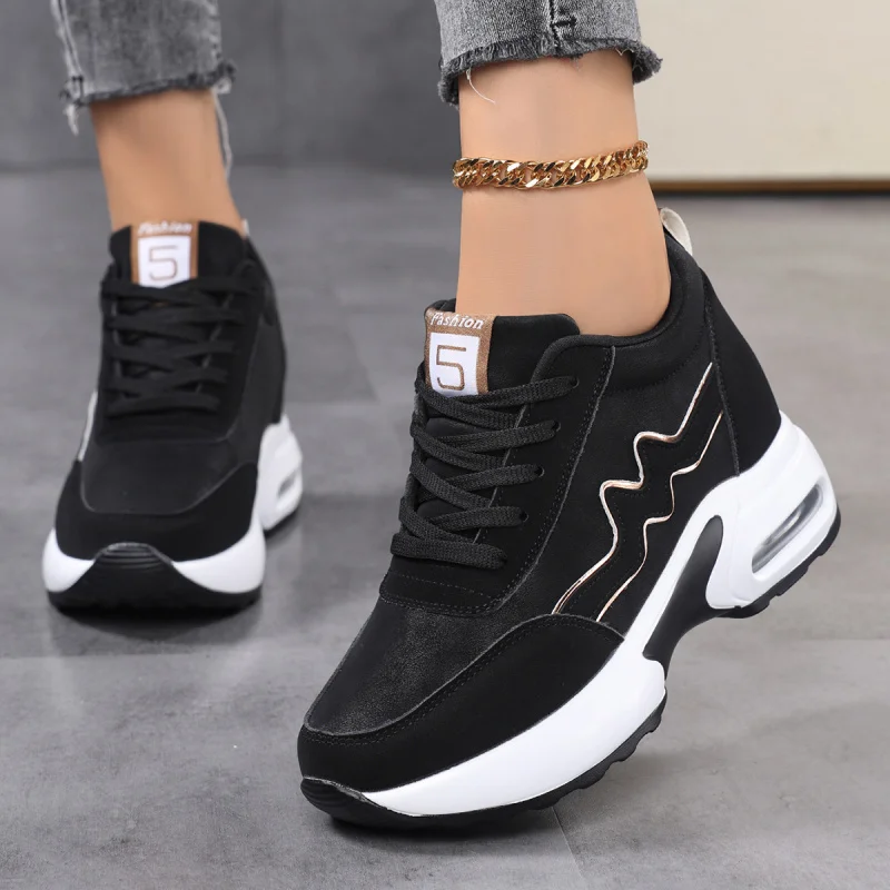 

2026 women's leather travel shoes, casual white shoes, thick soled fashionable outdoor comfortable breathable sports shoes