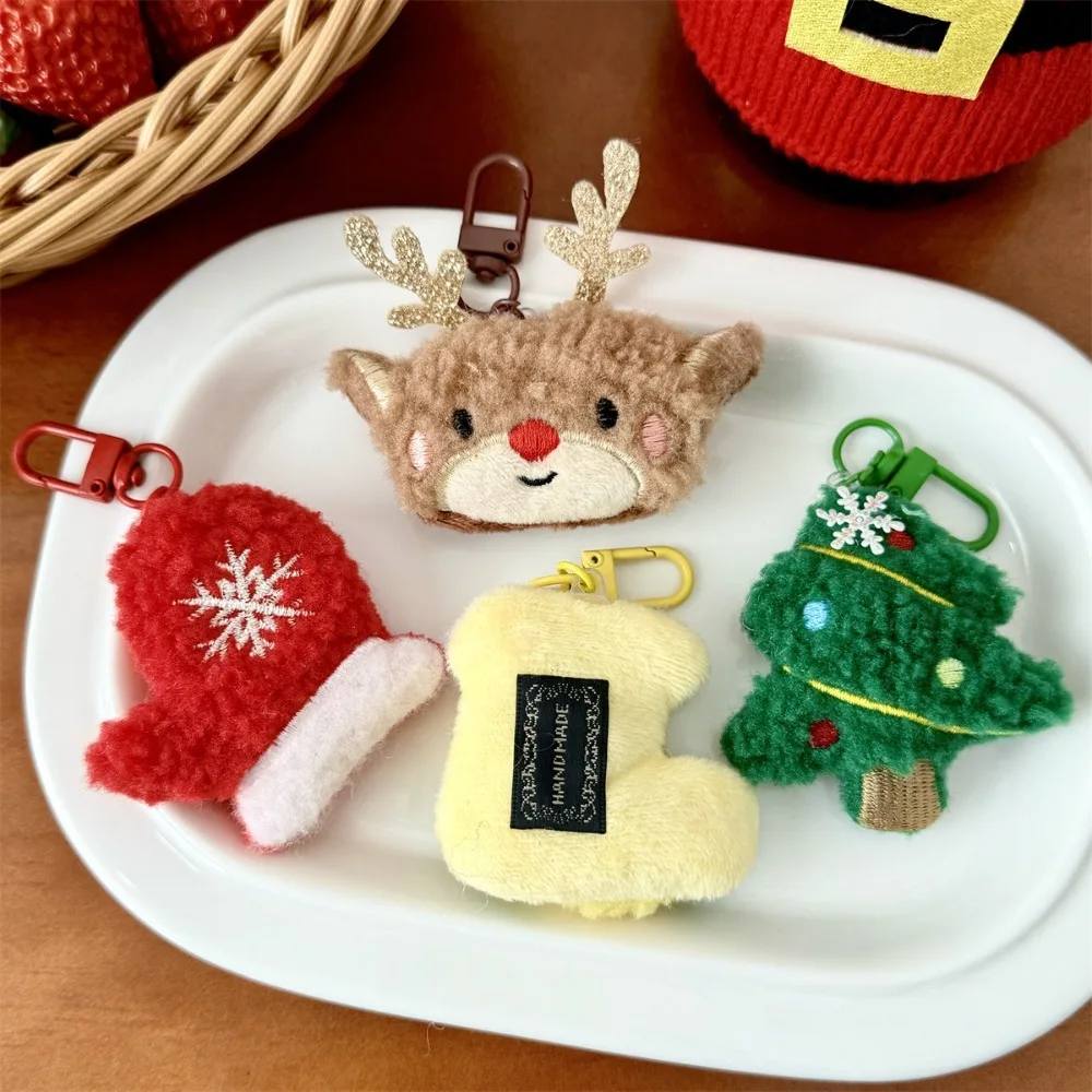 Llaveros de peluche de Papá Noel de dibujos animados de Navidad, juguetes para niños, bolso de mujer, decoración colgante, árbol de Navidad, lindos llaveros, accesorios