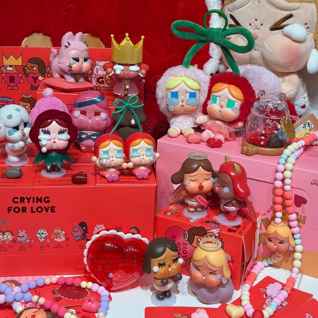 Presale Crybaby Crying For Love Ornament Blind Box Floating Figurines Sweet Together Hanging Card Mobile Phone Long Hanging Rope