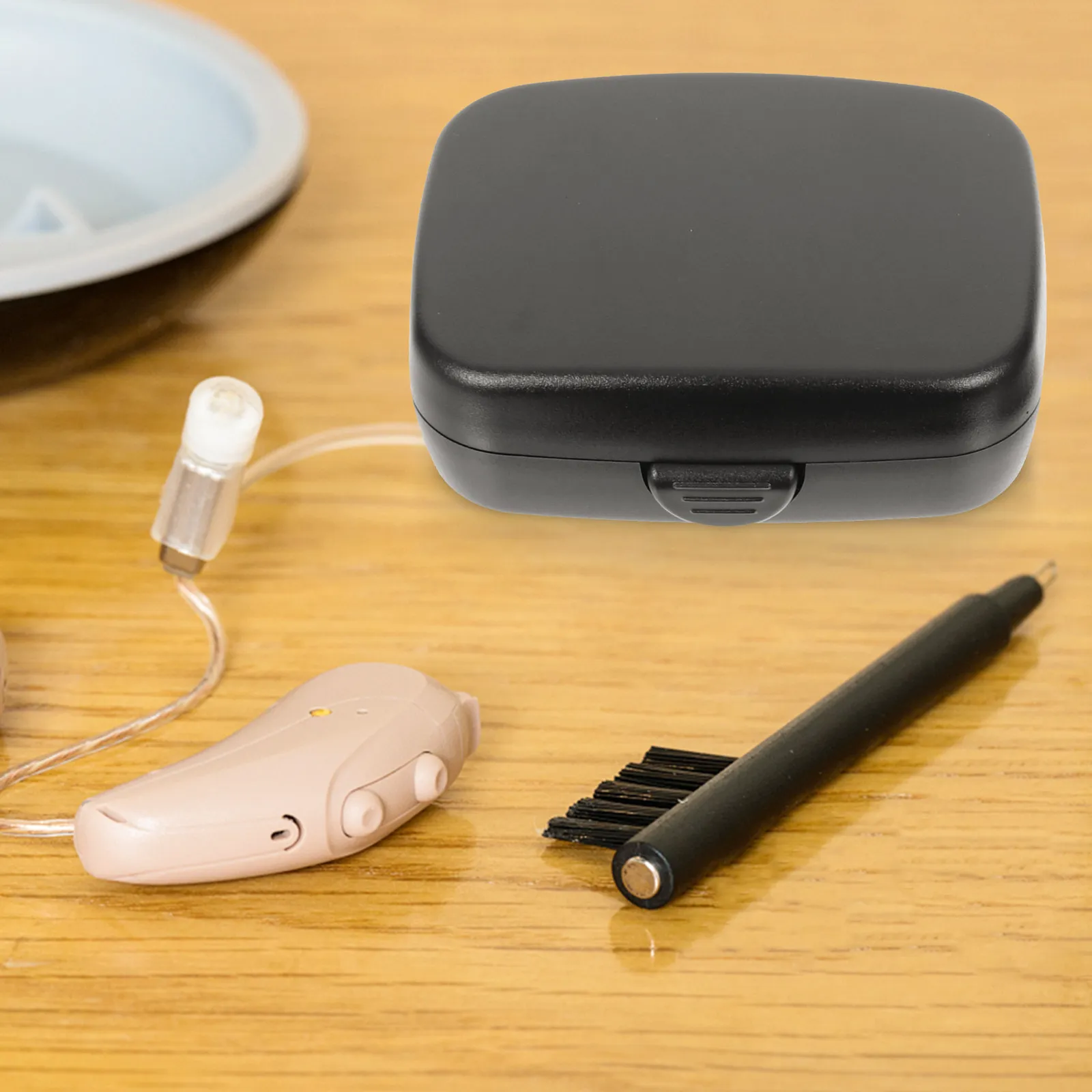 

1Set Hearing Aid Cleaning Kit Professional Wax Removal Tools for Hearing Aids Earplugs Daily Use Portable Reusable Cleaning