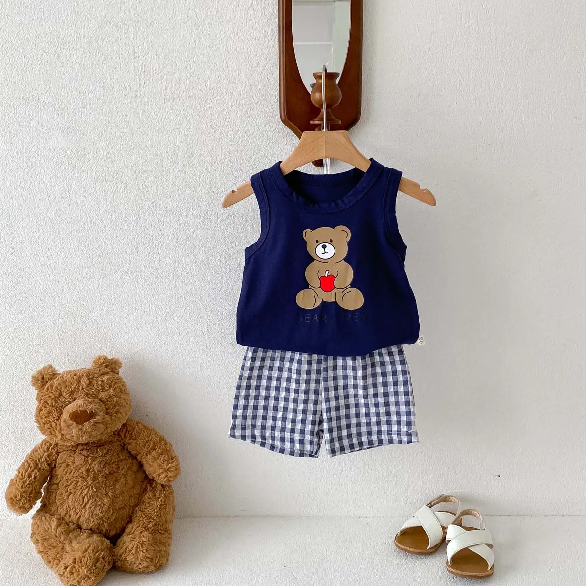 Korean Fashion Kids Clothes Baby Boy Girl Summer Cartoon Bear Print Sleeveless Tops + Shorts Unisex Two Piece Set 1-5yrs