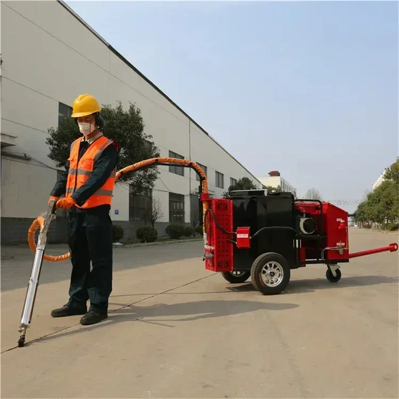 Hot Sale Road Crack Sealing Machine Trailer Self-drive Crack Sealing Equipment Asphalt Crack Sealing Machine Factory Direct Sale