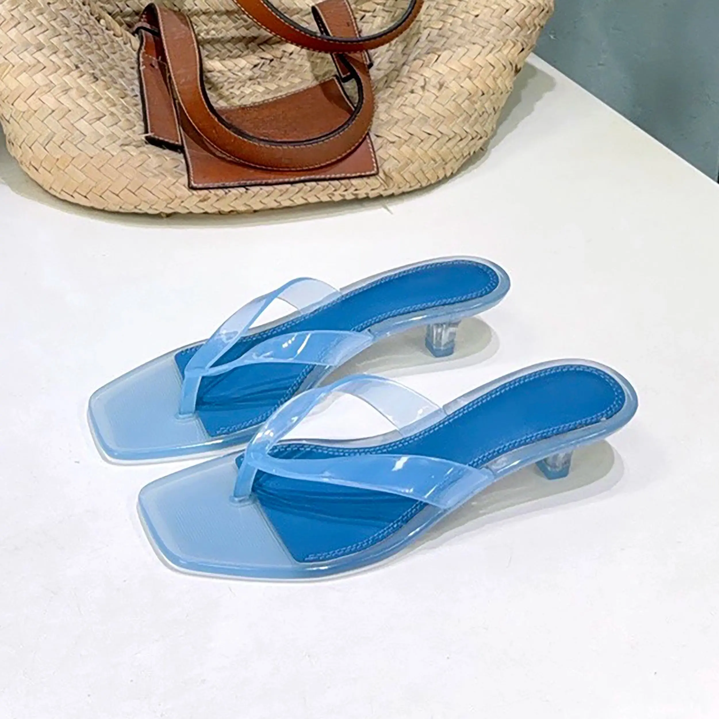 

2026 Summer French Minimalist Color Jelly Open toed Sandals for Women, Low Heel Clip Toe Slippers, Blue Women's Shoes