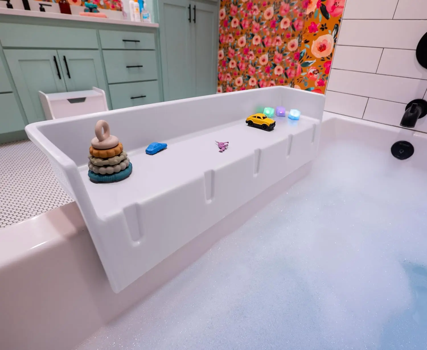 

Kids Bathtub Splash Guard & Shelf with Suction Cups - Bath Toy Storage Organizer Tray for Toddlers (White)