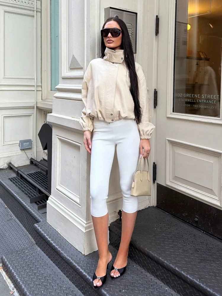 High-waisted stretch-fitted capri pants - slimming and flattering mid-length pants - versatile base pants for 2026 summer