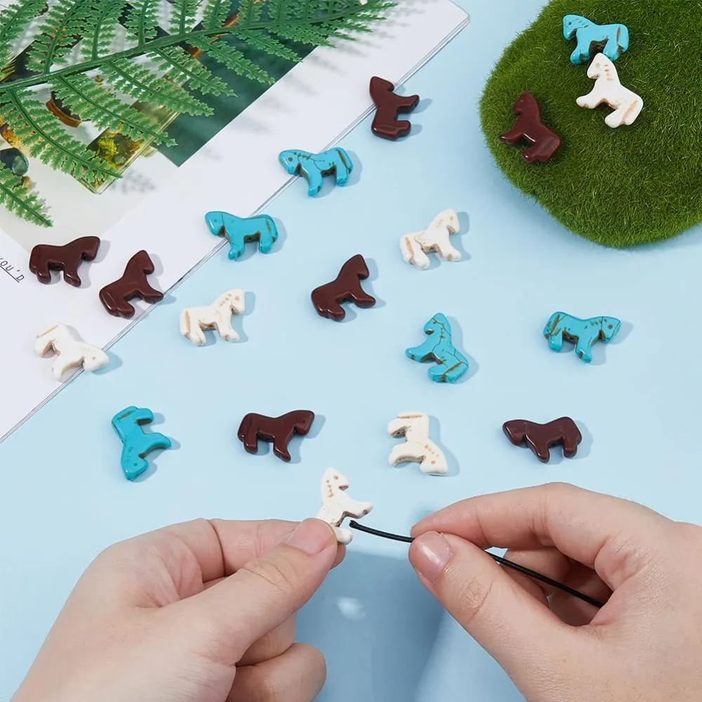 45 قطعة الخرز الفيروز الاصطناعي سحر 3 ألوان الفيروز زوني الحصان الخرز منحوتة البرية الغربية البؤري الحصان سحر للمجوهرات