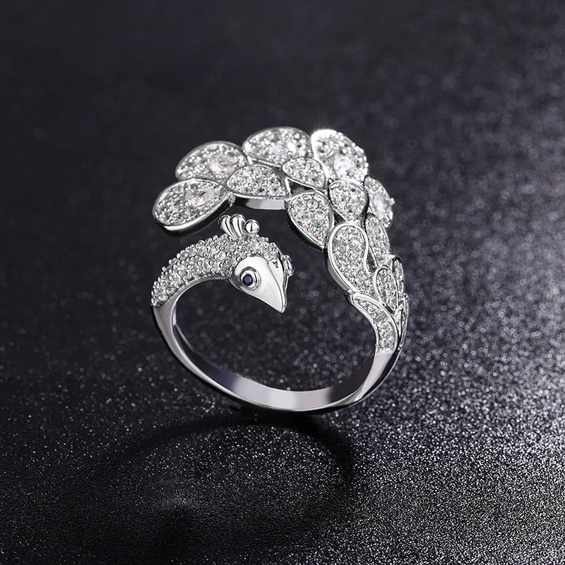 

Silver Zircon Peacock Ring, Women's Adjustable Open Ring, Exquisite Animal - inspired Jewelry, Ideal for Gifting