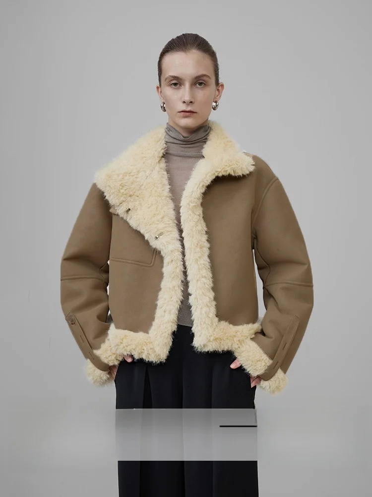 

Женская утепленная куртка из искусственного меха с отложным воротником, зима 2025, новая модель, свободный крой, китайское производство