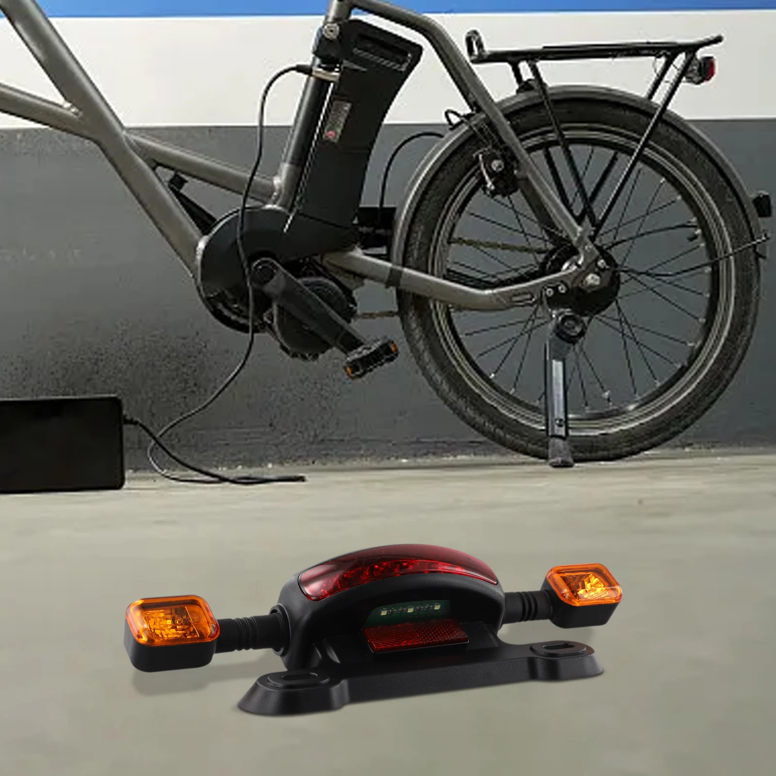 

E-bike Rear Light Tail Lamps LED Turn Signal Light 12V Night Safety Warn Lamps Bicycle Accessory Light Cycling Replacement Parts