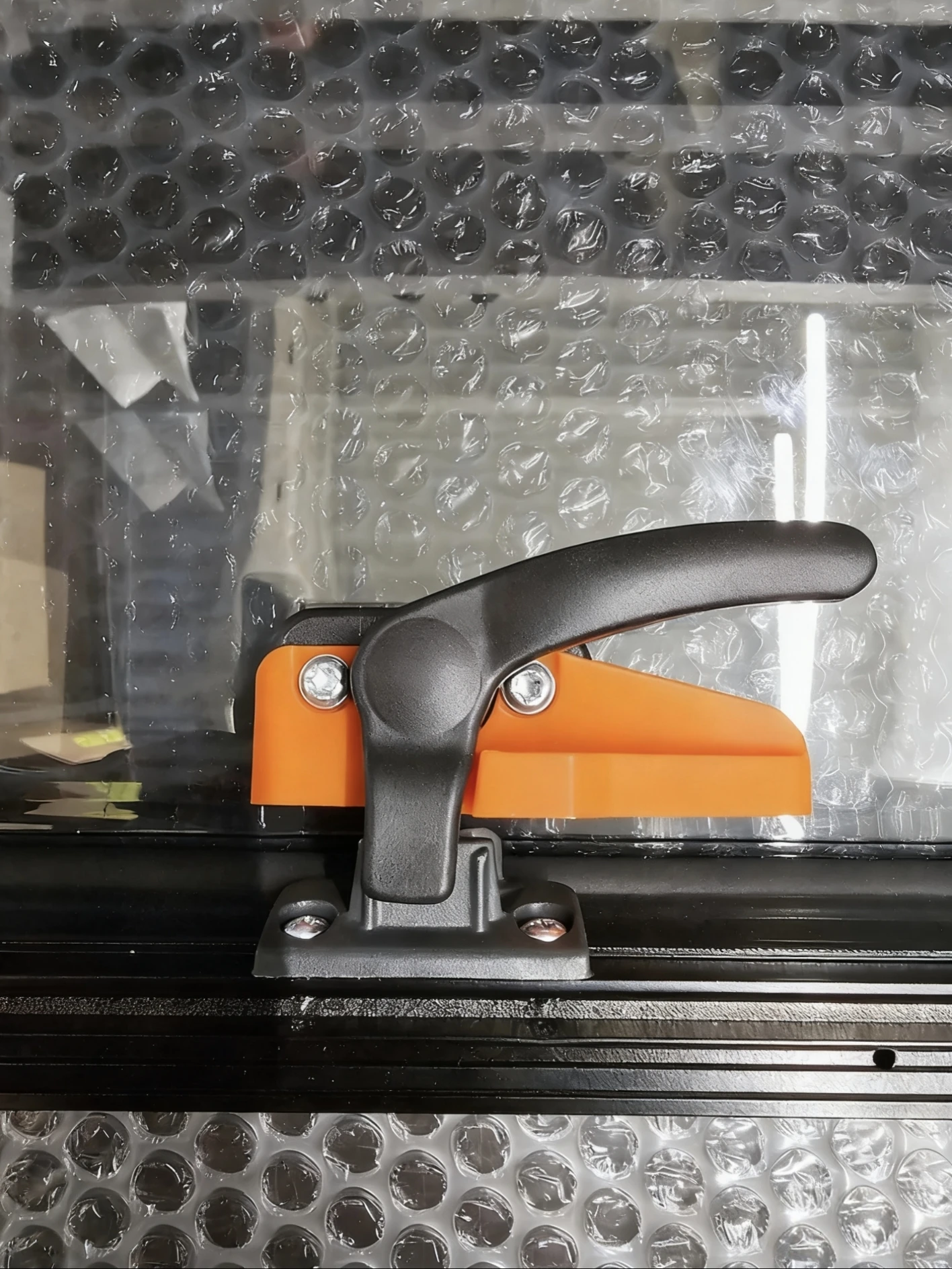 

Замок для окна автофургона, противоугонное устройство, аксессуары для безопасности дома на колесах для каравана, кемпера, фургона