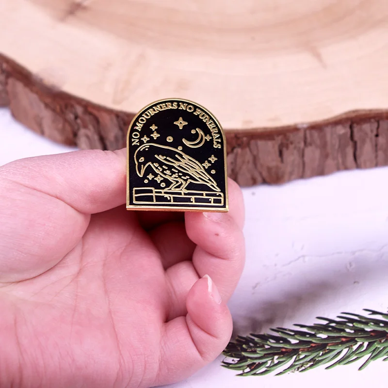 دبوس المينا الصلب لشارة الفن ، لا المعادن ، لا الجنازات ، ستة من الغربان ، هدية #3