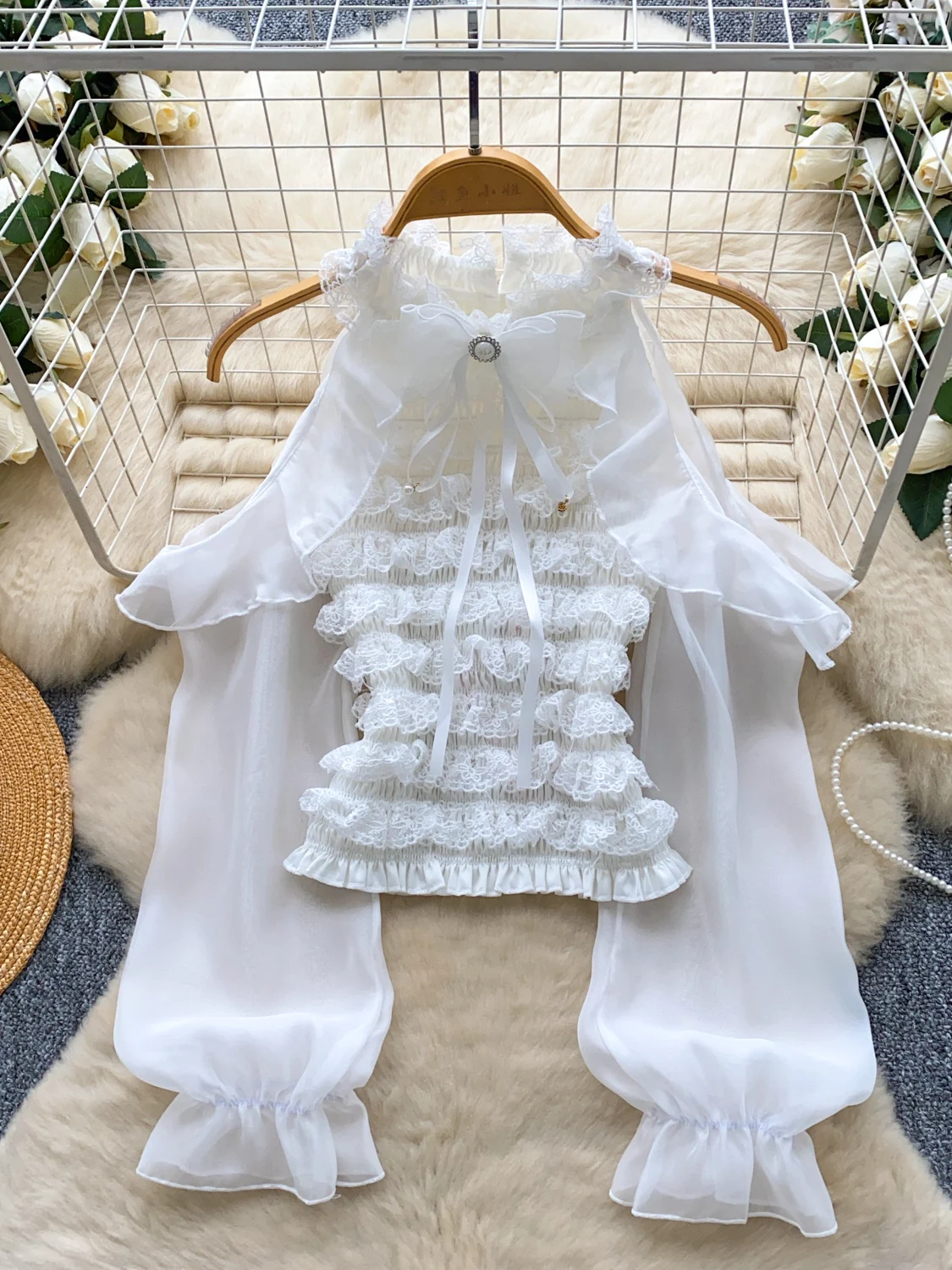 

Women White Shirts and Blouses Vintage Aesthetic Elegant Y2k 2000s Off Shoulder Long Sleeve Lace Patchwork Shirt Autumn Clothes