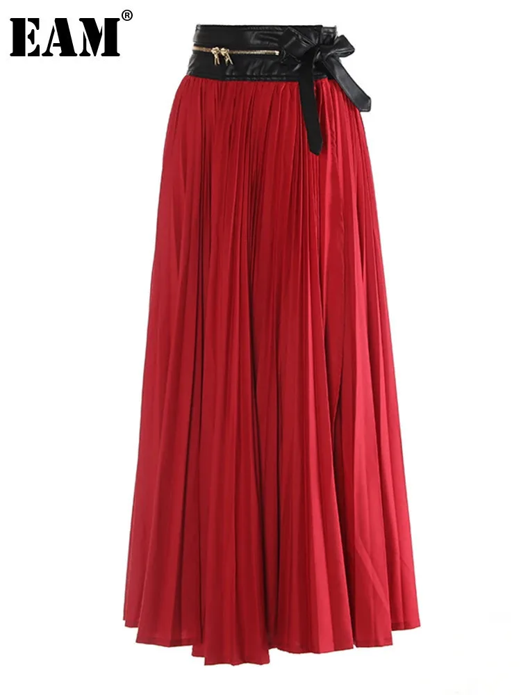 

[EAM] High Waist Red Color-block Pu Leather Pleated Long A-line Half-body Skirt Women Fashion New Spring Autumn 2024 1DH6732