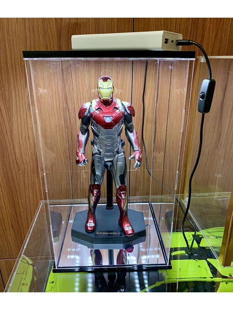 Kotak mainan wadah tampilan akrilik LED 14 ", untuk Mainan panas skala 1/6 Gundam MG 1/100, model figur Iron Man dengan bawah cermin