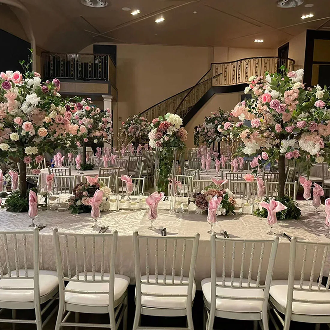 

Artificial Cherry Blossom Trees, Fake Rose Trees, Wedding Window Decoration Landscaping Artificial Rose Trees