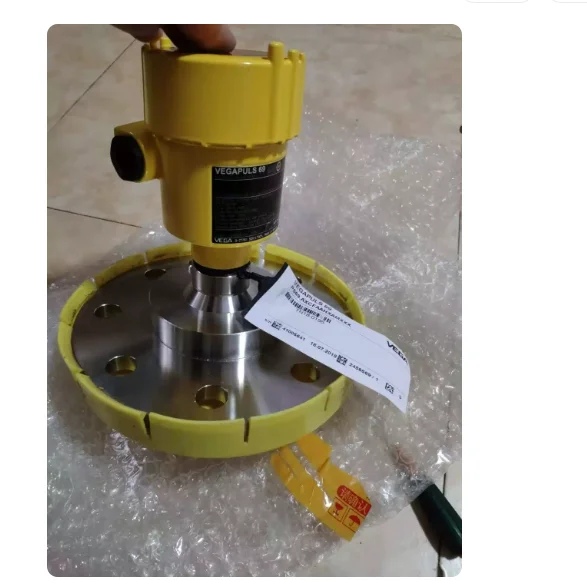 VEGAPULS 69 continuous level transmitter – brand new, in stock.