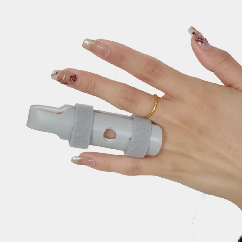 1Pc Finger Splint  Foam Support Brace Finger Splint Hand Trigger Broken Finger/Sprain/Fracture/Pain Relief/ Joint Immobilization image 5