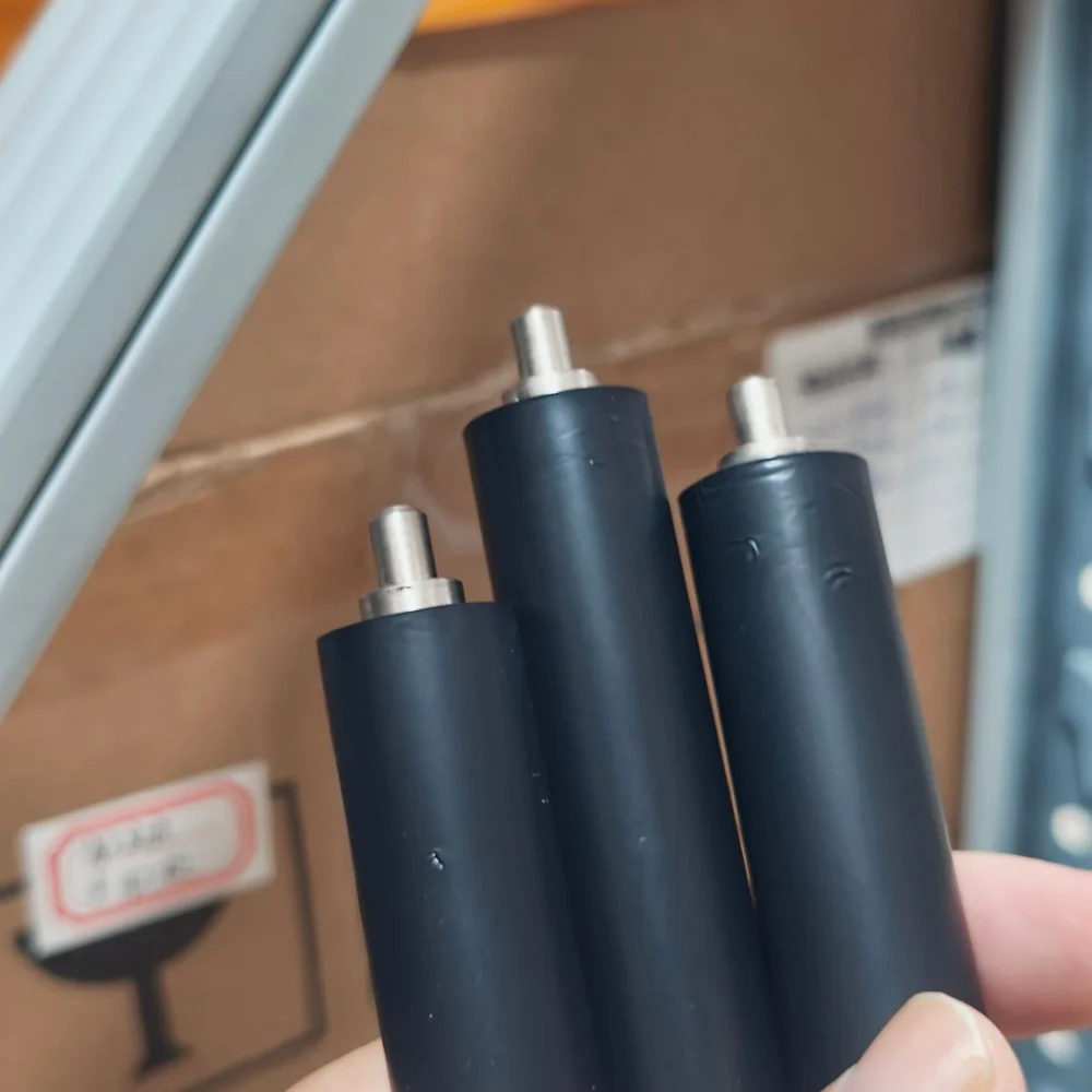 

Нижний ролик фьюзера подходит для HP M2320 M351 1510 1515 CP2020 375 1312 M475 1215 1518 1415 M451