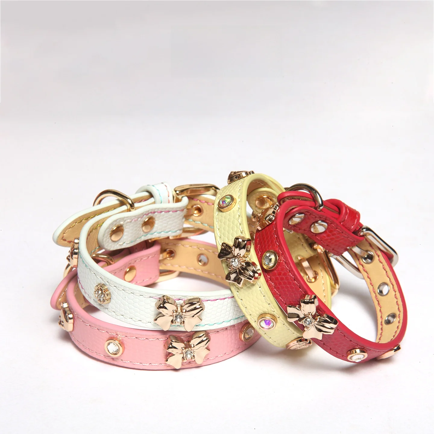 collare-per-cani-in-pelle-rossa-con-corda-per-guinzaglio-con-papillon-articoli-per-animali-domestici-per-cani-e-gatti-marca-blacklace-modello-universale-cx061