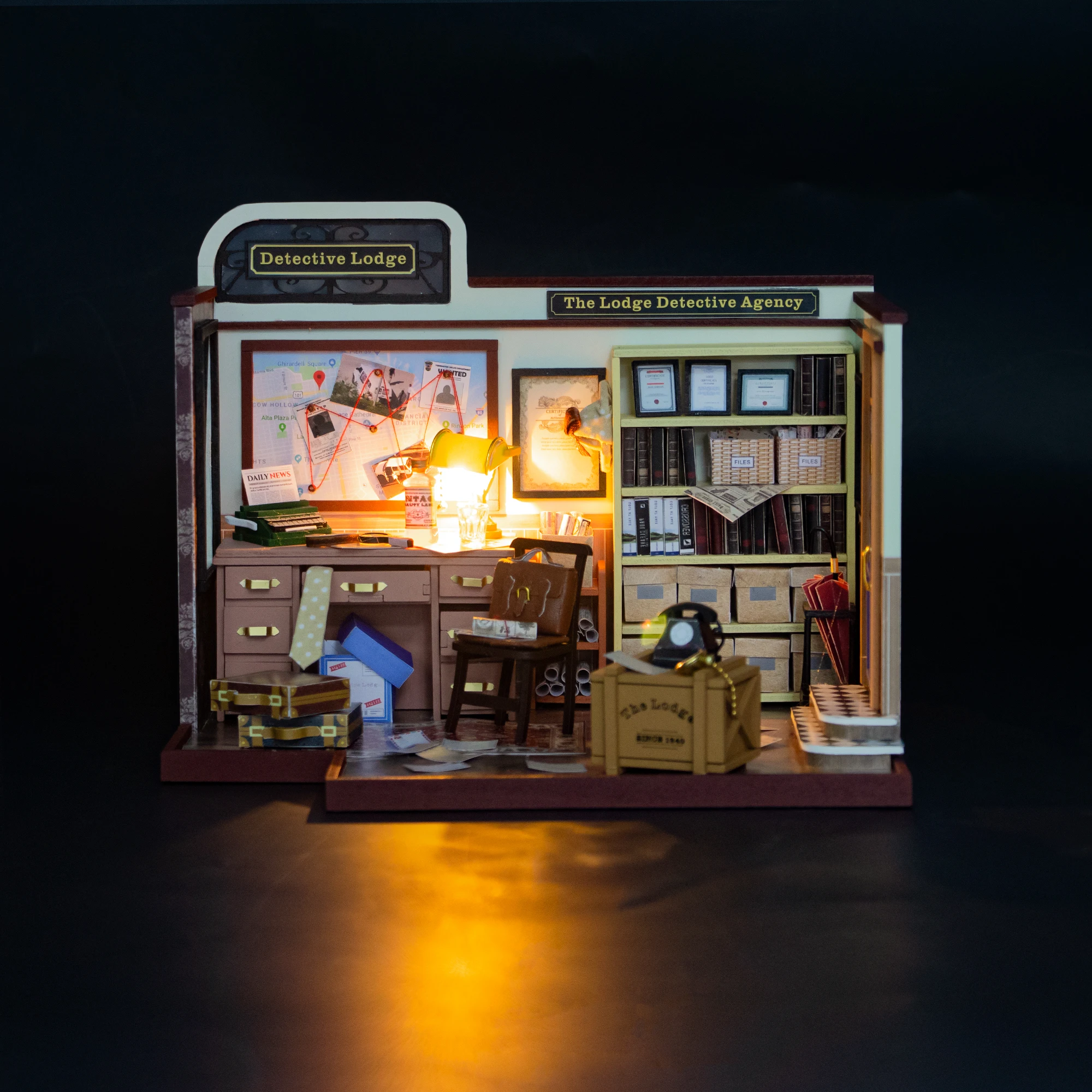 Imagem -03 - Kit Modelo Miniatura de Madeira Detective Agency de Lodge Casa Bookend Casas de Bonecas Montadas Faça Você Mesmo Decoração Home Presentes para Amigos Novo