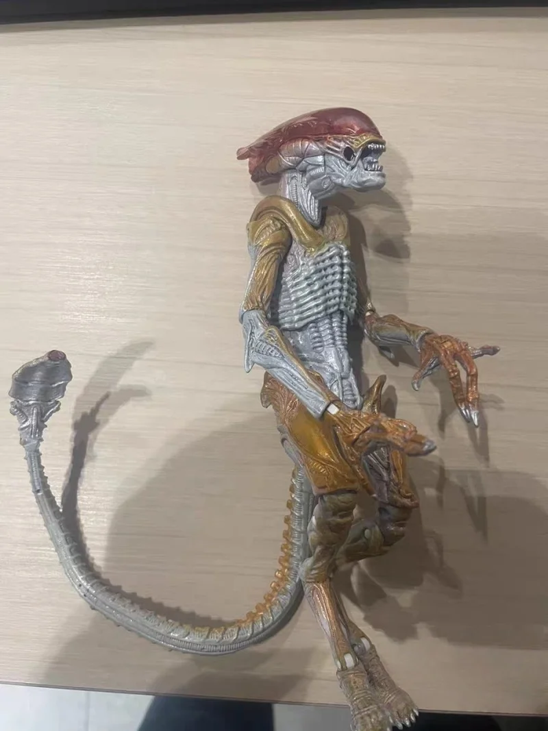 Figura de Acción de Anime de 8 Pulgadas de Neca, Criatura Alienígena, León Negro Americano, Pantera Roja, Kenner, Serie de Regalo Coleccionable, Adornos