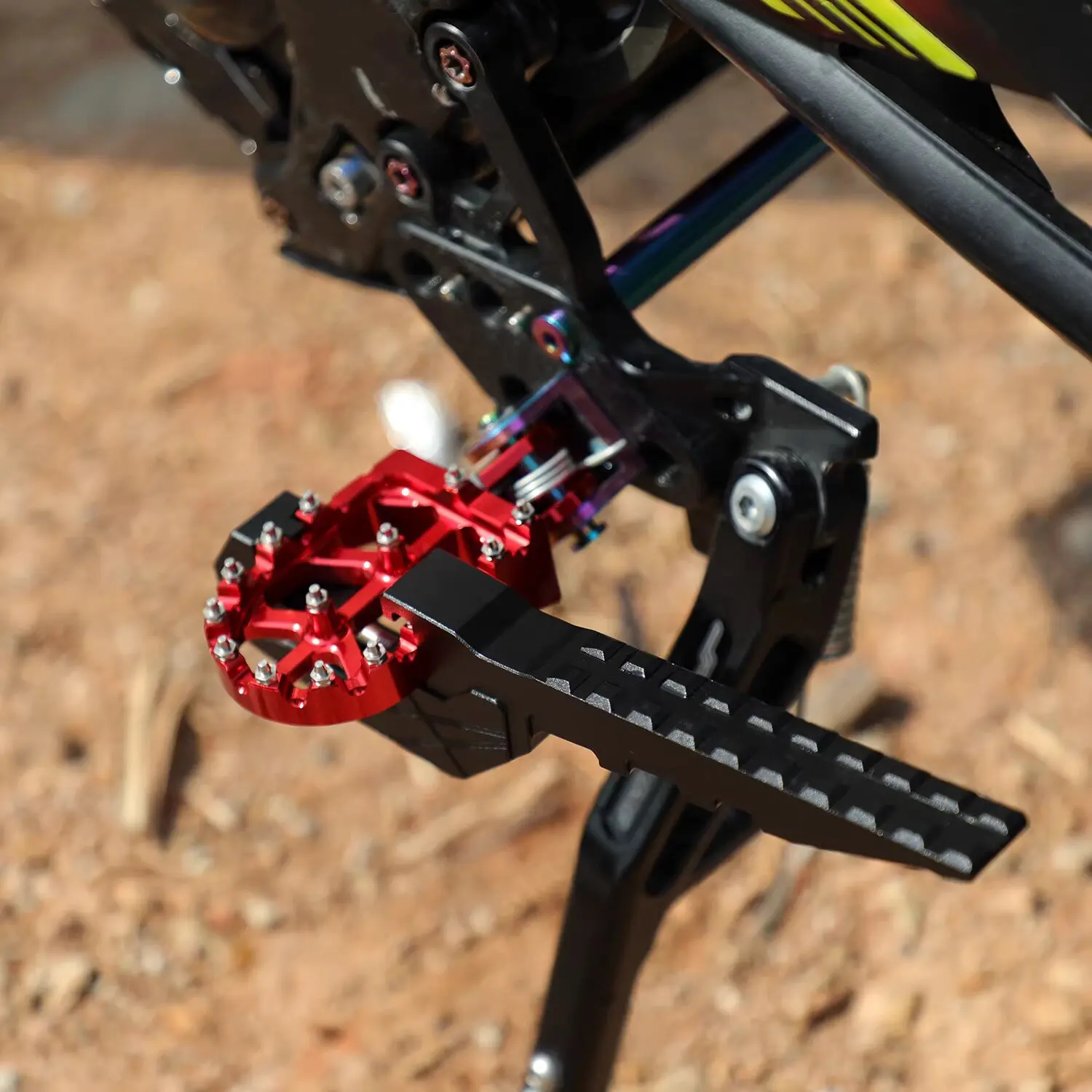 

High-Quality Aluminum Alloy Footrest Extension Bracket Modification Kit for Light Bee X/S Electric Off-Road Motorcycles