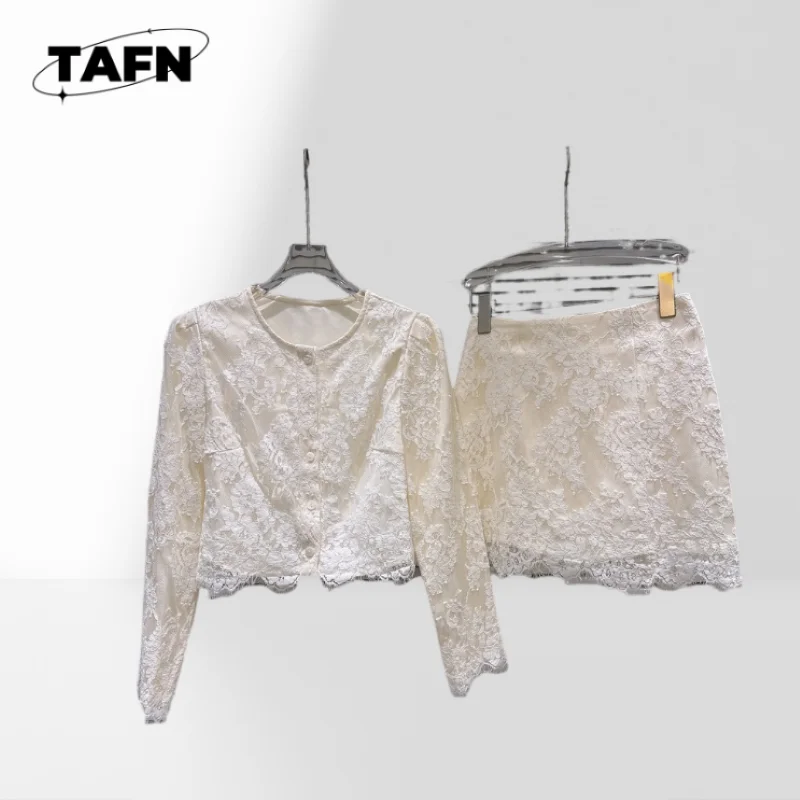 

Comfy Women’s Skirt and Top Set, for Casual or Evening Wear Skirt Set for Relaxed Summer Days AH2118