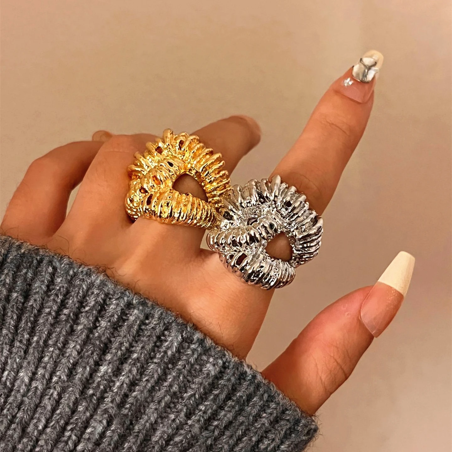 Vintage Hyperbole Irregular Metal Lava Textured Open Rings for Women European American Chic Exquisite Party Jewelry Accessory