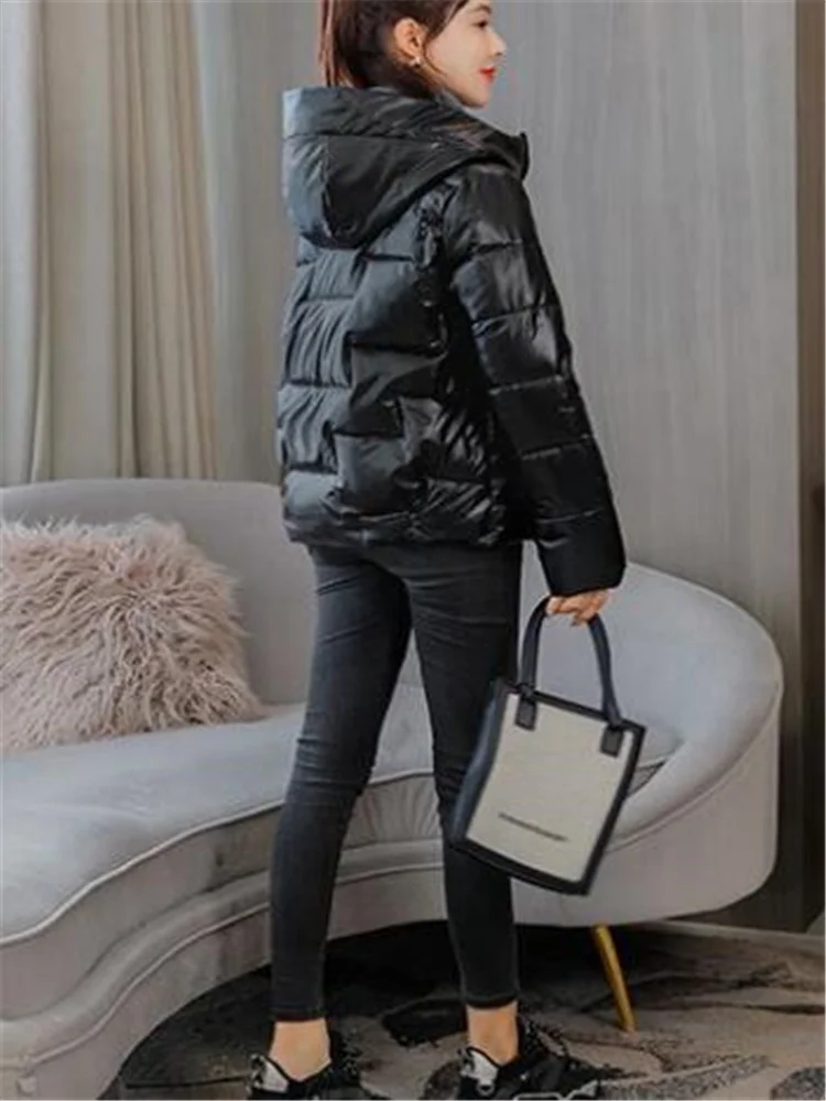 Short Cotton Coats Women Hooded Jackets Loose Glossy Bright Down Outwear Waterproof Coat Warm Winter Clothes Casual Parker Coat