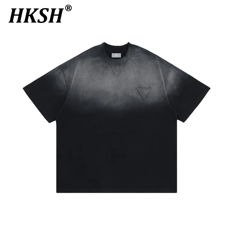 HKSH Men's Tide Streetwear Spring Summer New Chic Tees Retro Trend American Gradient Triangle Patch Short Sleeve T-shirt HK0415