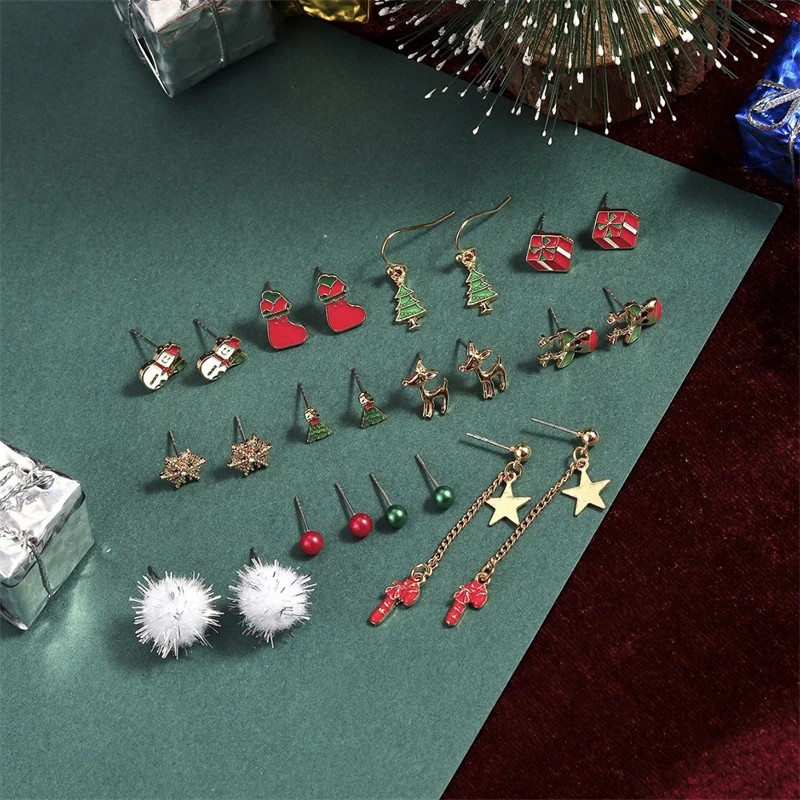 Charming Christmas Alloy Earring Sets for Women Old Man Elk Gingerbread Snowman Motifs Set Dimension Delightful Party Jewelry
