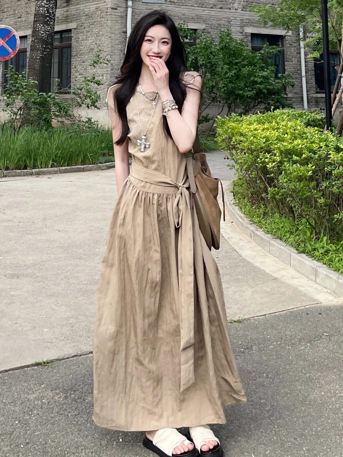 

French Riviera Maxi Dress Women Sleeveless Vacation Wear Sculpted Waist Effortless Elegance Seaside Aesthetic Minimalist Luxury