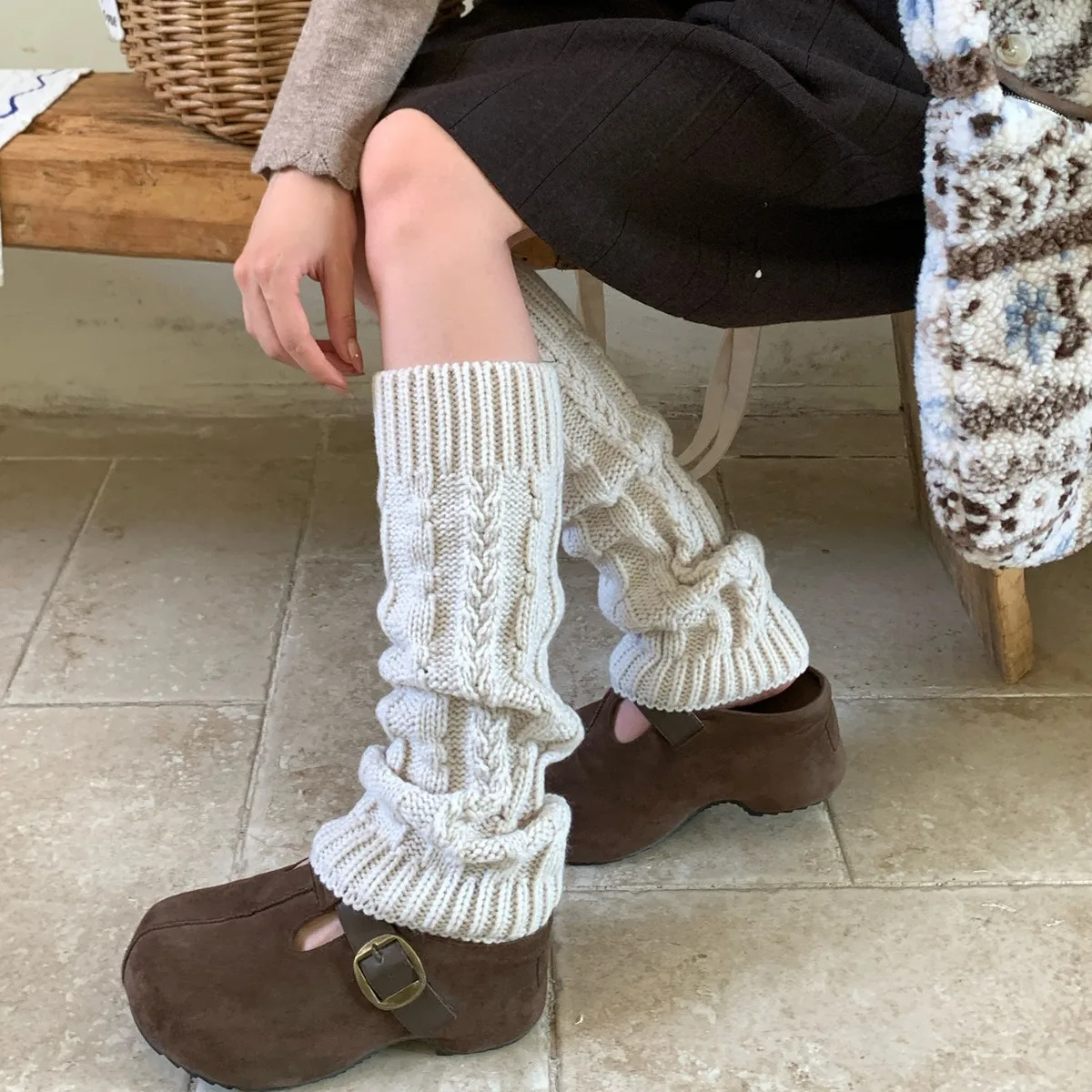 Retro Pattern Winter Warm Knitted Leg Warmers Thick Warm Korean Ins Calf Socks Daily Outdoor Skiing Leg Warmers