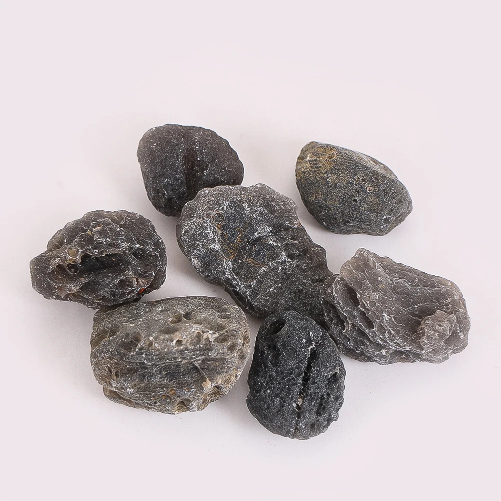 Verre volcanique naturel, pierre de tonnerre, cristal brut, roche de guérison, énergie de lave noire irrégulière, Collection minérale, décor, utilisation artisanale, 50g