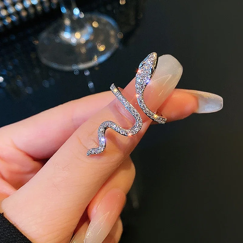 Huitan Silver Color Snake Ring for Women Bling Cubic Zirconia Trendy Finger Accessories Girls Rings Daily Wear Statement Jewelry